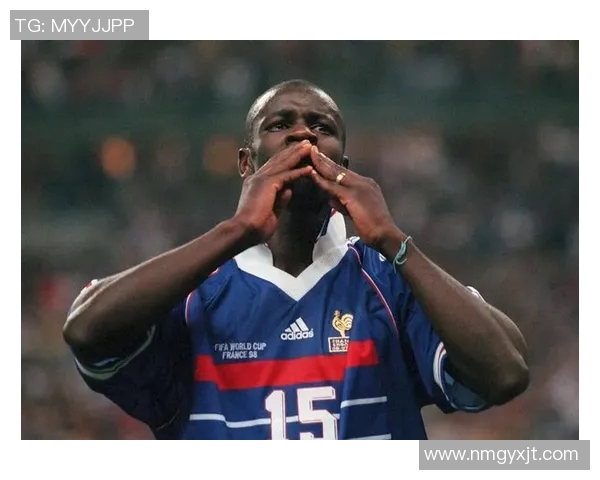 法国足球巨星风采揭秘与成就回顾 法国足球巨星风采揭秘与成就回顾