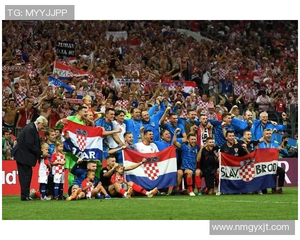 克罗地亚足球明星的辉煌瞬间与传奇故事全景展示 克罗地亚足球明星的辉煌瞬间与传奇故事全景展示