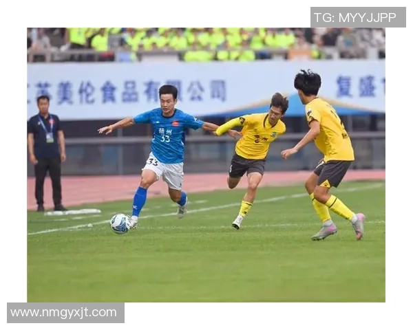 带多的足球明星们如何在赛场内外展现个人魅力与团队精神