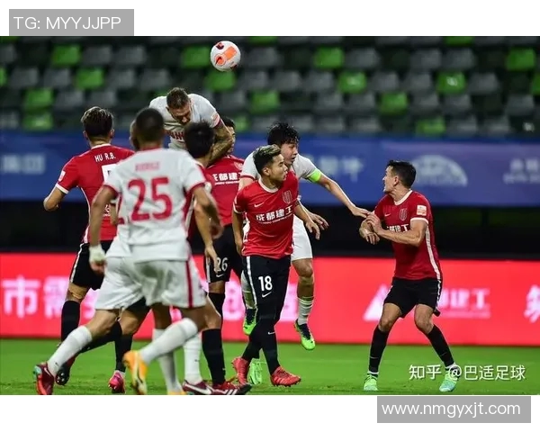 成都篮球队的比赛节奏分析与战术调整对胜负的影响探讨 成都篮球队的比赛节奏分析与战术调整对胜负的影响探讨