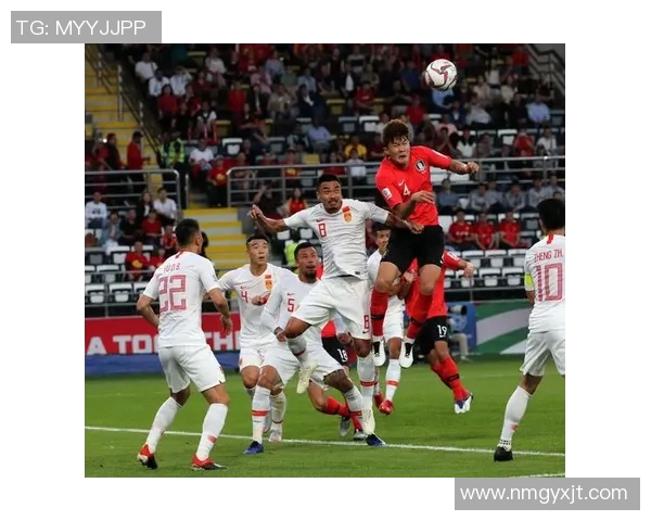 深圳足球队个人能力深度解析与发展潜力探讨 深圳足球队个人能力深度解析与发展潜力探讨