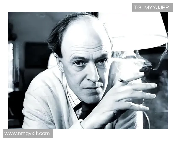 秃头美国足球明星的传奇人生与职业生涯背后的故事揭秘 秃头美国足球明星的传奇人生与职业生涯背后的故事揭秘